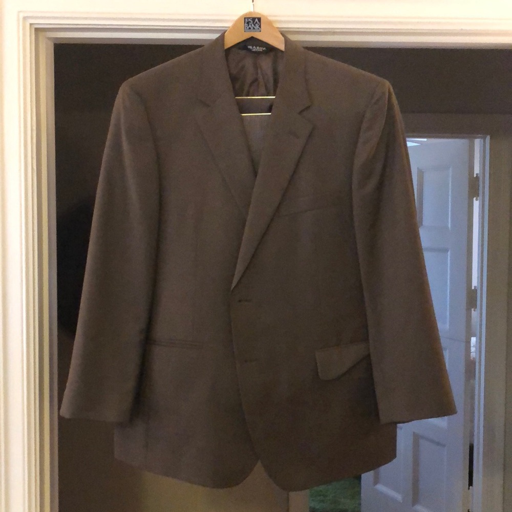 Jos A Bank Brown suit with two pairs of pants 44S